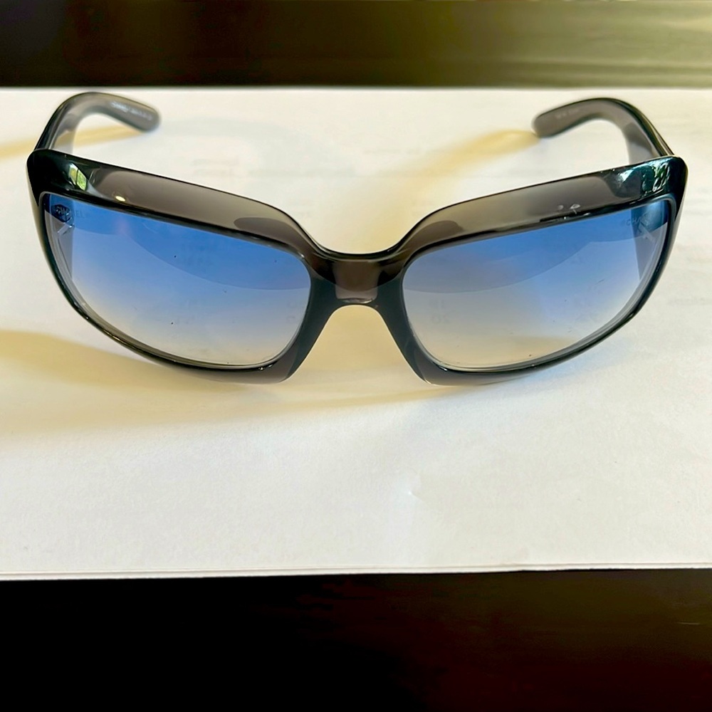 Chanel - Sunglasses